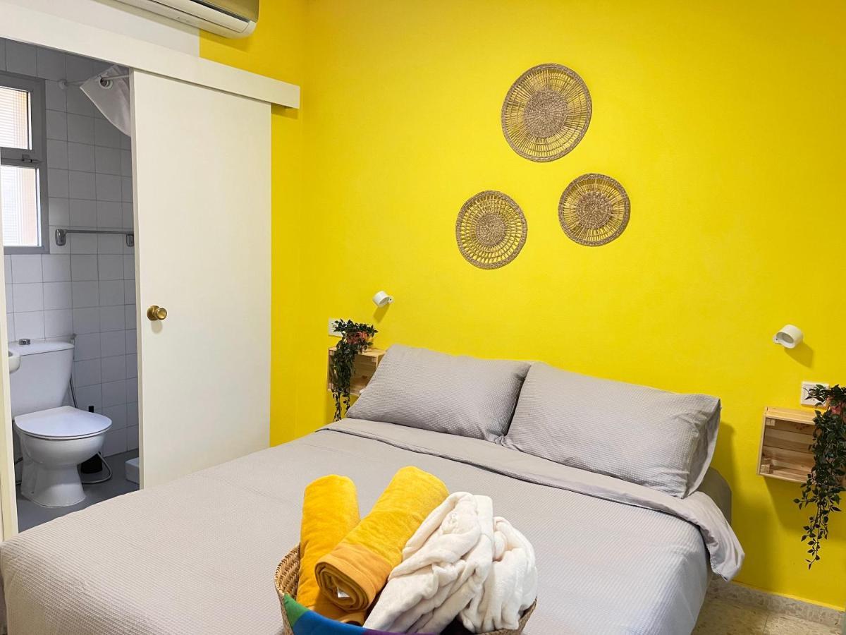 Gay Hostel Torremolinos Exterior photo